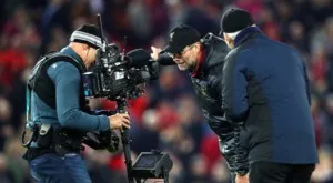 {{ otherArticle[0].article.title }}