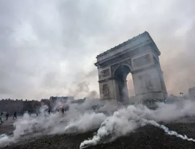 Съдът във Франция: Държавата е отговорна и не се справя с глобалното затопляне