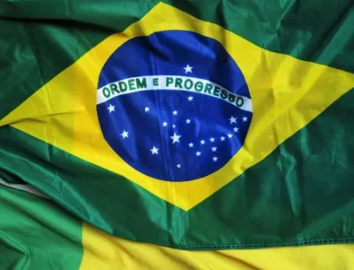 Скандален министър на образованието в Бразилия каза сбогом на поста си