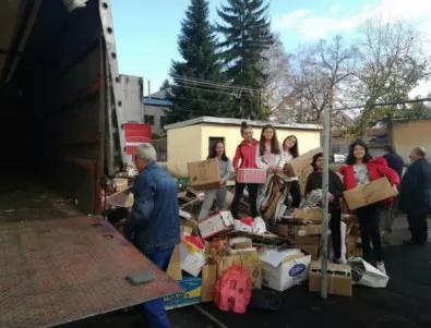Ученици от Гоце Делчев събраха 3 тона боклук