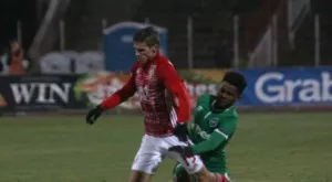 {{ otherArticle[0].article.title }}