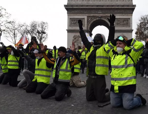 "Жълтите жилетки" се готвят за нови протести в цяла Франция днес