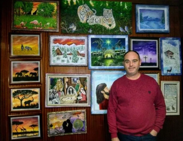 Самоук художник от Айтос реди пета самостоятелна изложба (СНИМКИ)