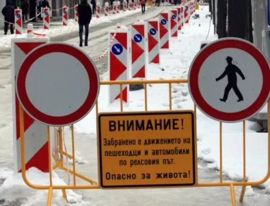 Ремонтите в София спряха заради големия студ