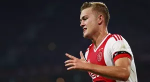 {{ otherArticle[0].article.title }}