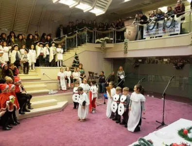 Три дни Коледни концерти от най-малките врачанчета в Градската концертна зала