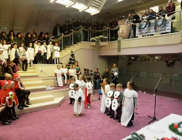 Три дни Коледни концерти от най-малките врачанчета в Градската концертна зала