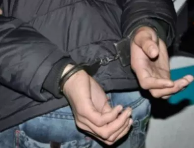 Арестуваха двама висши полицаи в София 