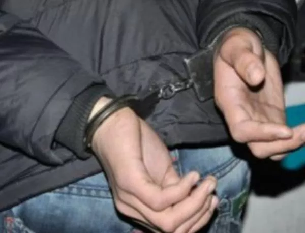 Заловиха извършител на серия улични грабежи в Сливен