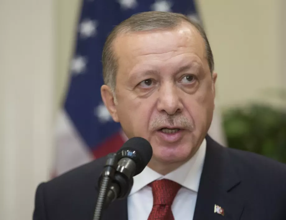 Ердоган възложи проучване за превръщането на "Света София" в джамия