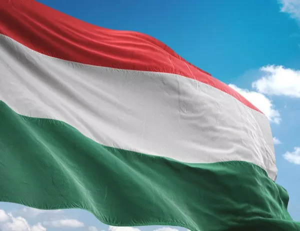 Унгарците са с по-позитивно отношение ЕС от гражданите на Съюза 