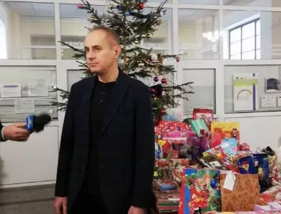 200 деца в неравностойно положение ще получат подаръци за Коледа