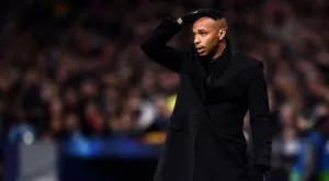 {{ otherArticle[0].article.title }}