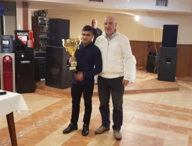 Ангел Русев е щангист на годината в България