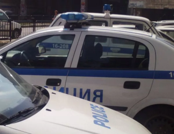 Шест души са арестувани при спецакция в Бургас