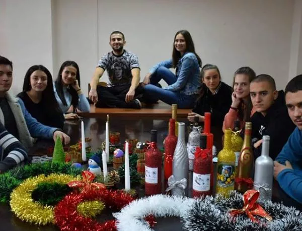 Младежи от Асеновград с мисия - да помагат на нуждаещи се