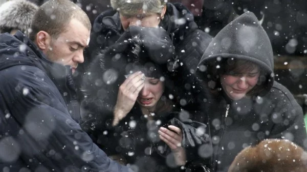 Трагедията в Магнитогорск - десетки продължават да са в неизвестност (ВИДЕО)