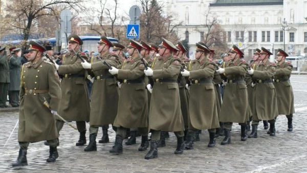 Изпращаме 160 военни на мисия в Афганистан  