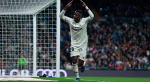 Стражът на Сосиедад с доказателство, че не е направил дузпа за Реал (СНИМКА)