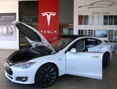 Tesla повишава цените на електромобилите си в САЩ 