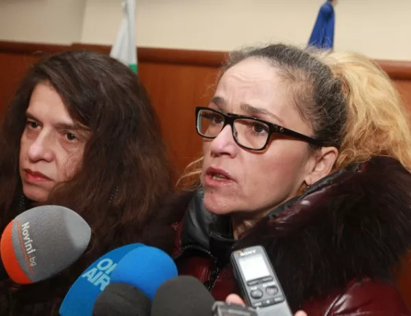Съдът отложи решението дали Иванчева да остане под домашен арест