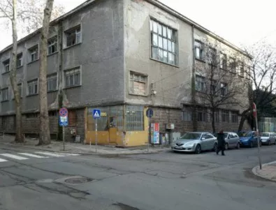 Архитекти предизвикват дискусия за съдбата на немското училище в Бургас