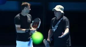 Патрик Макенроу погна тандема Григор Димитров - Андре Агаси