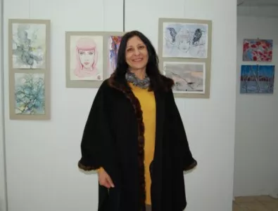 Художничка от Монтана подреди 55 картини в изложба