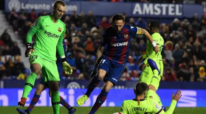 ВИДЕО: Леванте надви Барселона за Купата на краля