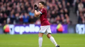 Самир Насри с любопитно постижение след само 48 минути игра през сезона