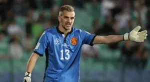 Ръководството на Динамо Букурещ няма да пуска Пламен Илиев