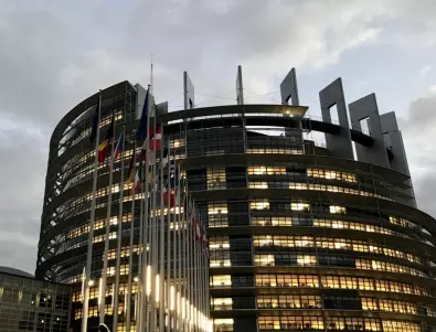 Лекарствата да бъдат по-достъпни и по-евтини, призоваха евродепутати
