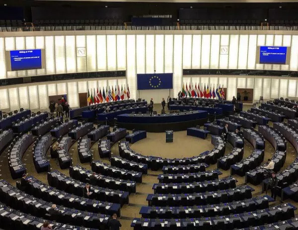 318 са кандидатите за Европейския парламент