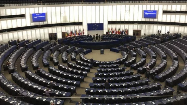 Прогнозите от Европейския парламент: ГЕРБ поведе минимално на БСП за евроизборите