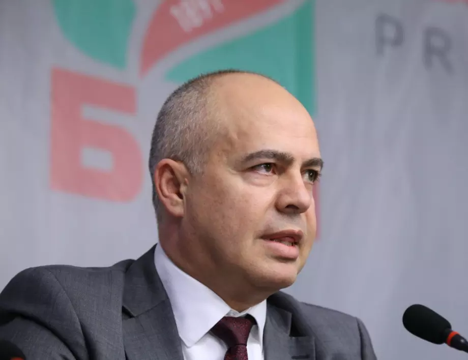 Свиленски: Не вярвам никой от БСП няма да подпише за новата конституция, ще спечелим изборите