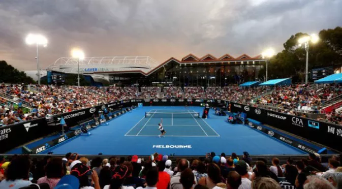 Григор Димитров отново загуби сет, но продължава напред на Australian Open