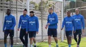 {{ otherArticle[0].article.title }}