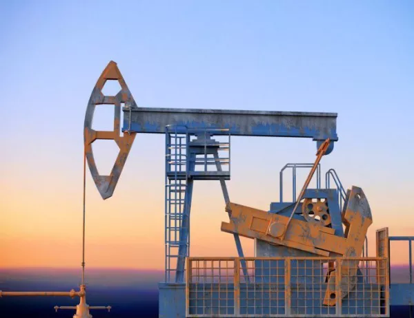 Нефтени и газови гиганти харчат милиони срещу политики, свързани с климата