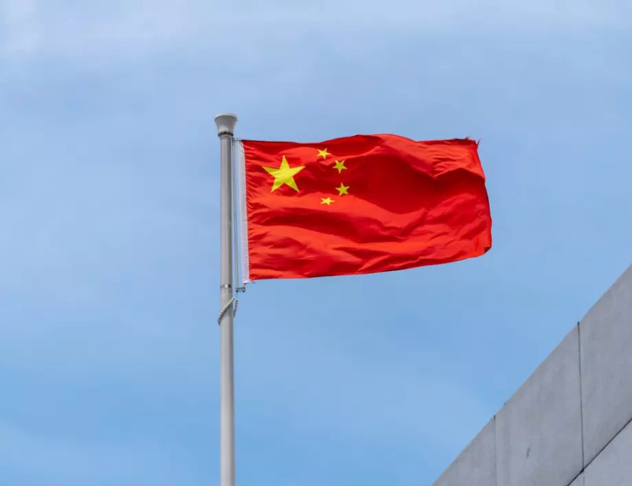 The Wall Street Journal: Възходът на Китай е повече от проблем