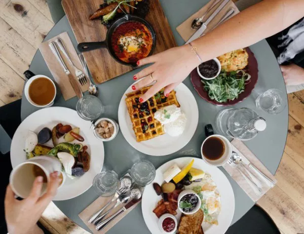 Служители в ресторанти: Никога не си поръчвайте тези 6 неща