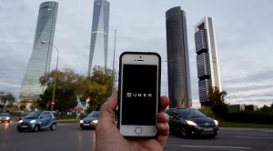 Uber си тръгва от Барселона