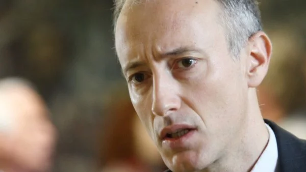 Вълчев е за насърчаваме училищата да обменят добри практики 