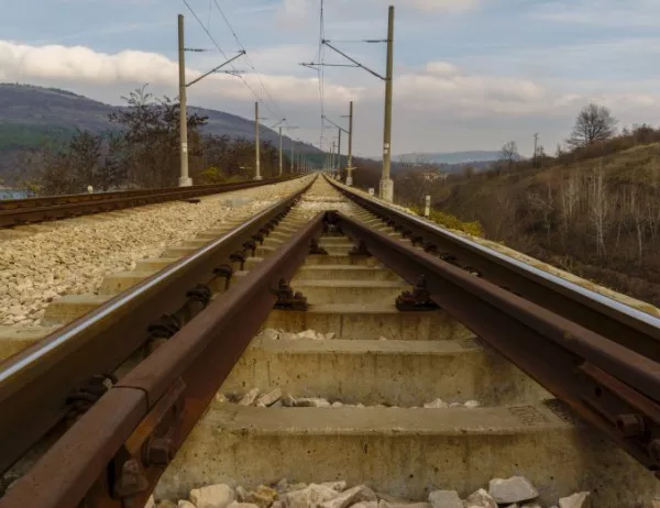 Пореден инцидент с влак взе жертва край Сливен