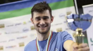 Квалификантът Габриел Донев продължава да впечатлява в Гърция, отстрани шестия поставен в схемата