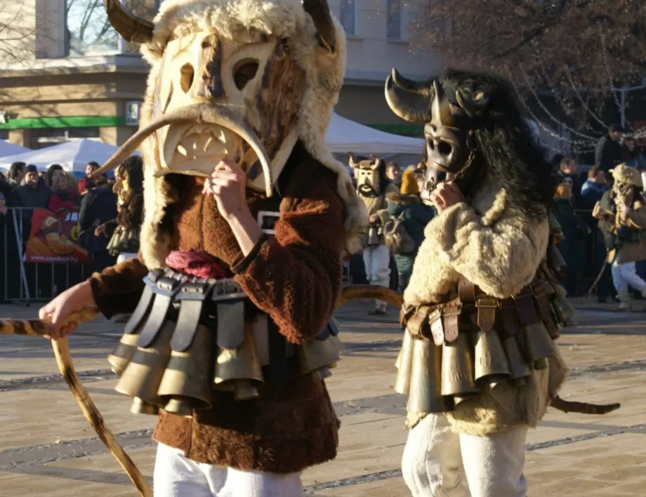 Потвърдено: Отлагат фестивала "Сурва" в Перник