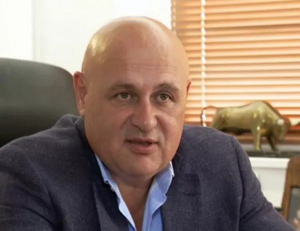 Бивш директор в "Олинеза": Христо Кръстев присвои завода, нарушавайки 4 закона