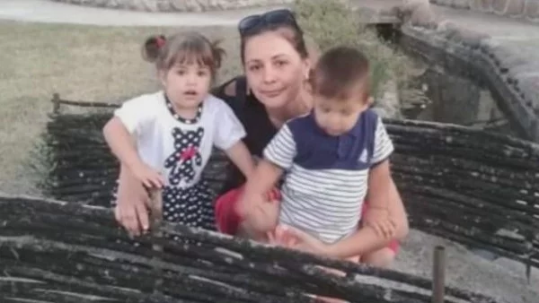 Майка на близнаци има нужда от помощ, за да живее