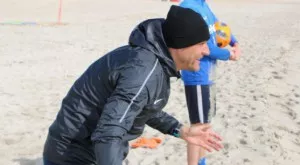 Иванков ще претърпи операция, но остава на работа в Левски