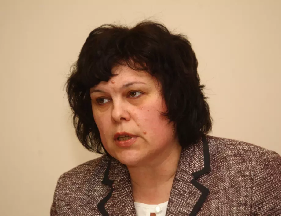 Таня Михайлова: Мерките в училищата се спазват