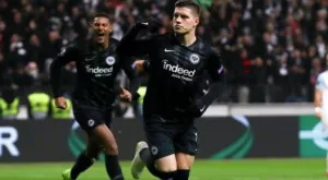 Официално: Айнтрахт откупи головата си машина